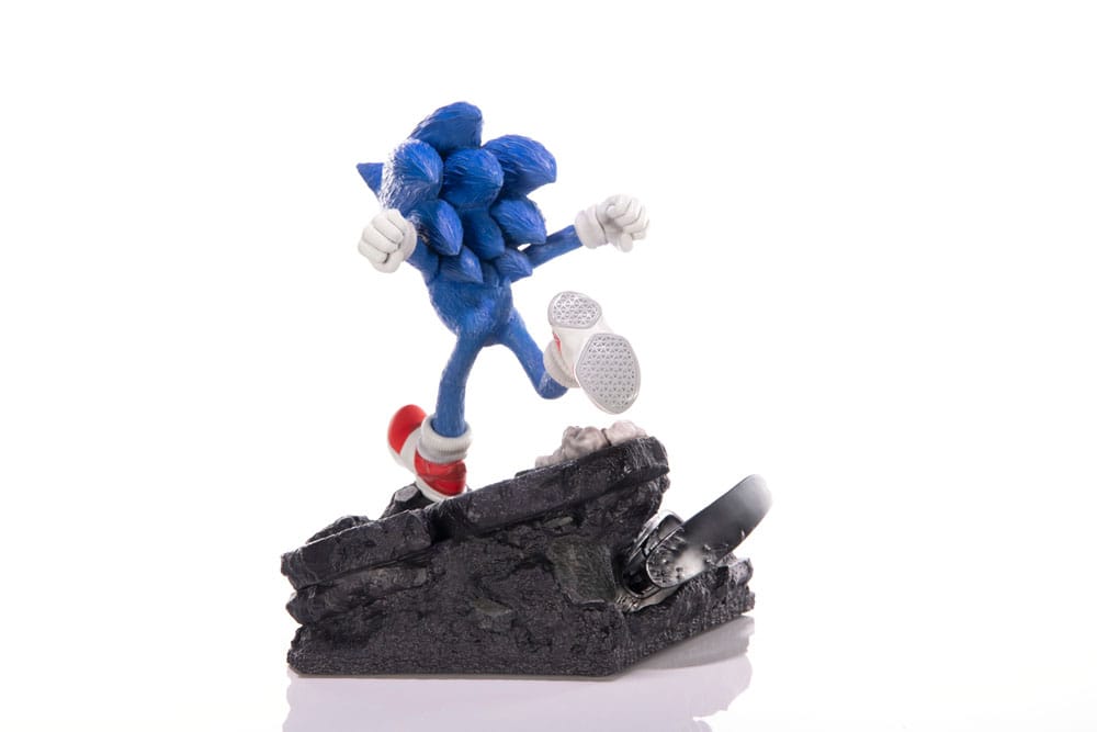 Sonic the Hedgehog 2 statuette Sonic Standoff 26 cm