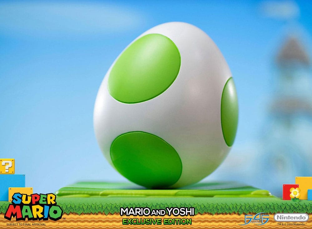 Super Mario statuette Mario & Yoshi 48 cm