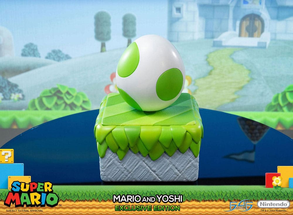 Super Mario statuette Mario & Yoshi 48 cm