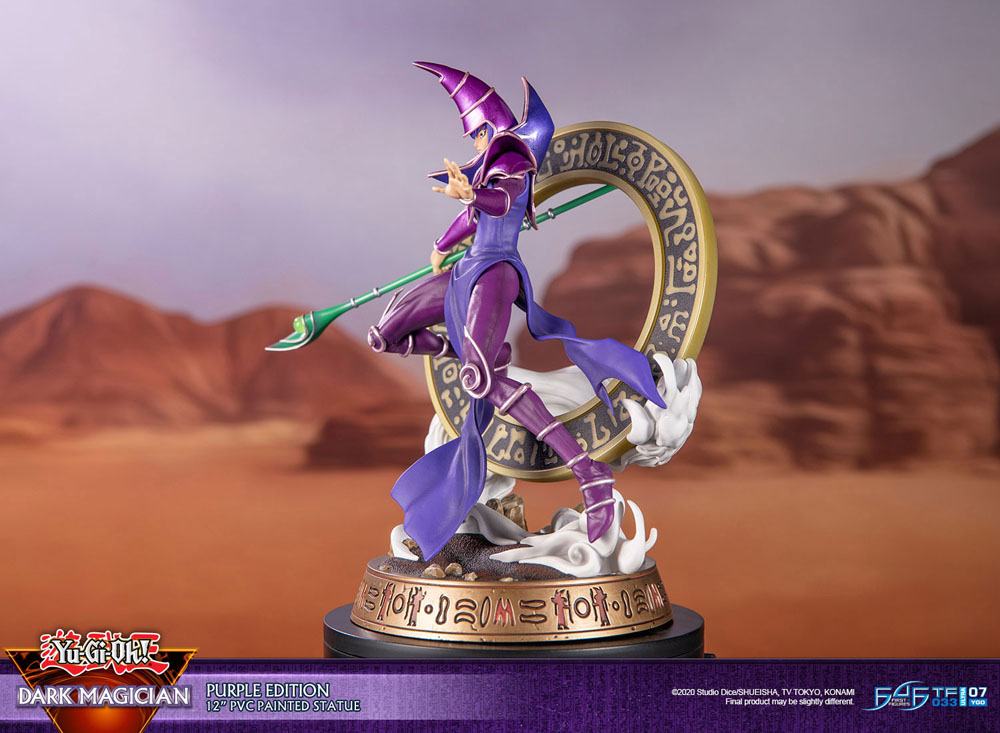 Yu-Gi-Oh! statuette PVC Dark Magician Purple Version 29 cm