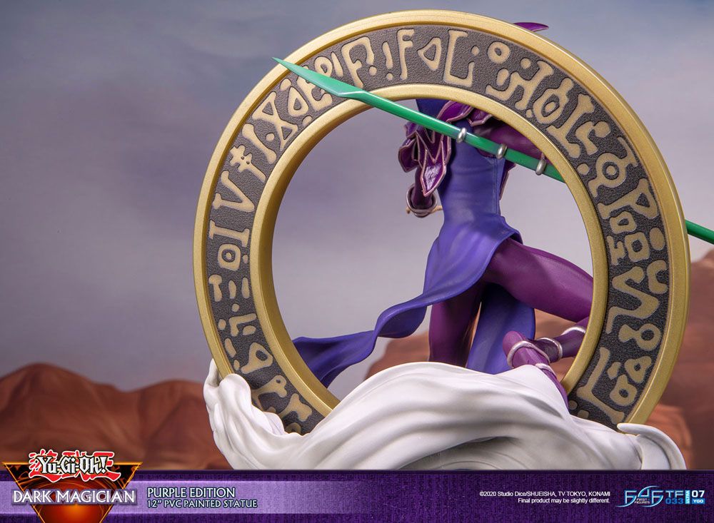 Yu-Gi-Oh! statuette PVC Dark Magician Purple Version 29 cm