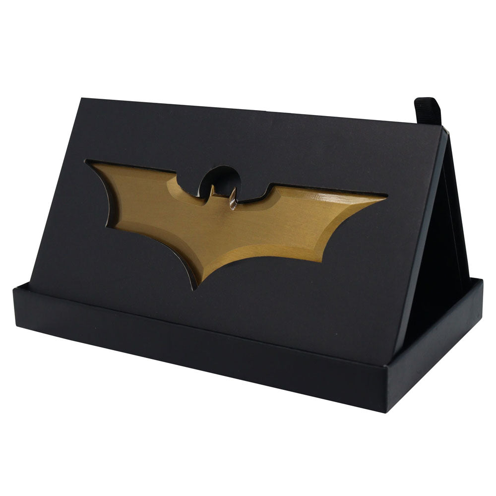 The Dark Knight réplique Batman Batarang Limited Edition 18 cm