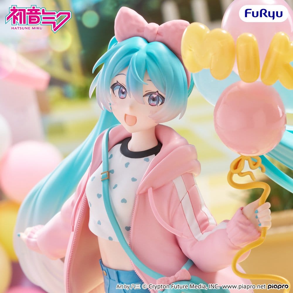 Hatsune Miku figurine PVC Muchute Theme Park Date Version 19 cm
