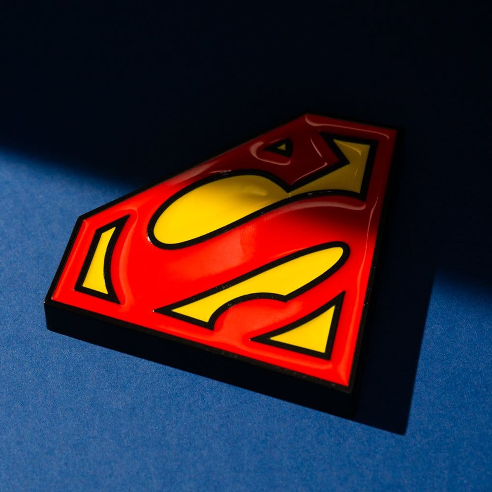 DC Comics aimant avec décapsuleur Superman 9 cm