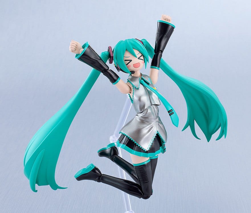 Character Vocal Series 01: Hatsune Miku Plastic Model Kit Plamatea Hatsune Miku 15 cm