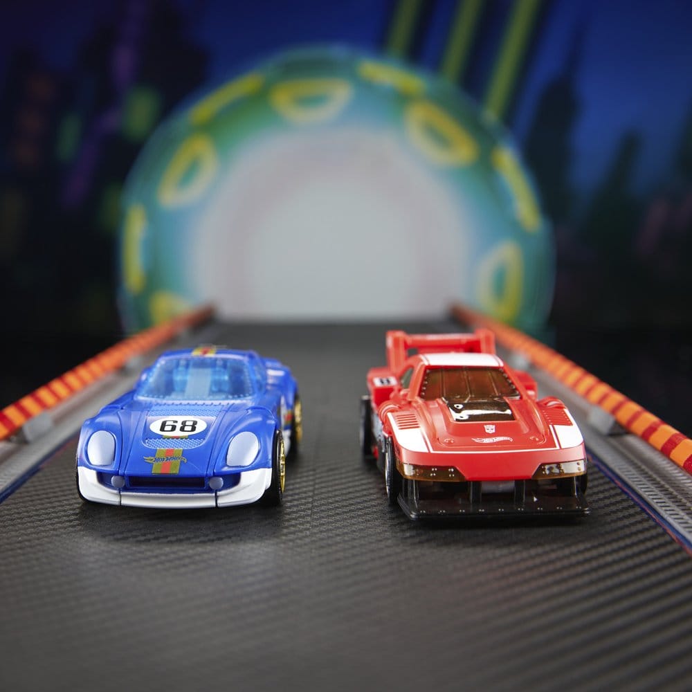 Transformers x Hot Wheels Collaborative Deluxe Class figurine El Segundo Coupe 13 cm