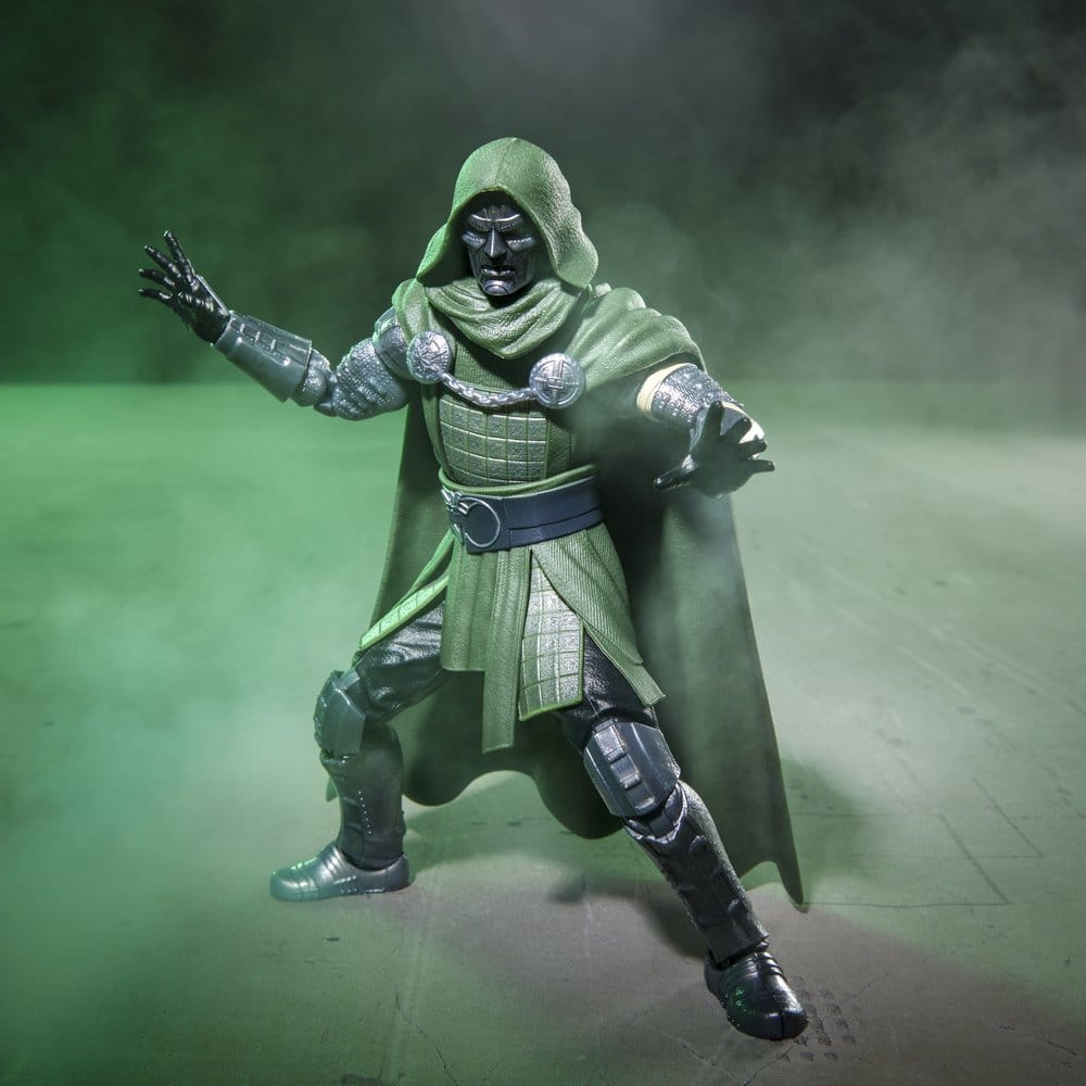 Avengers: Doomsday Marvel Legends figurine Doctor Doom 15 cm