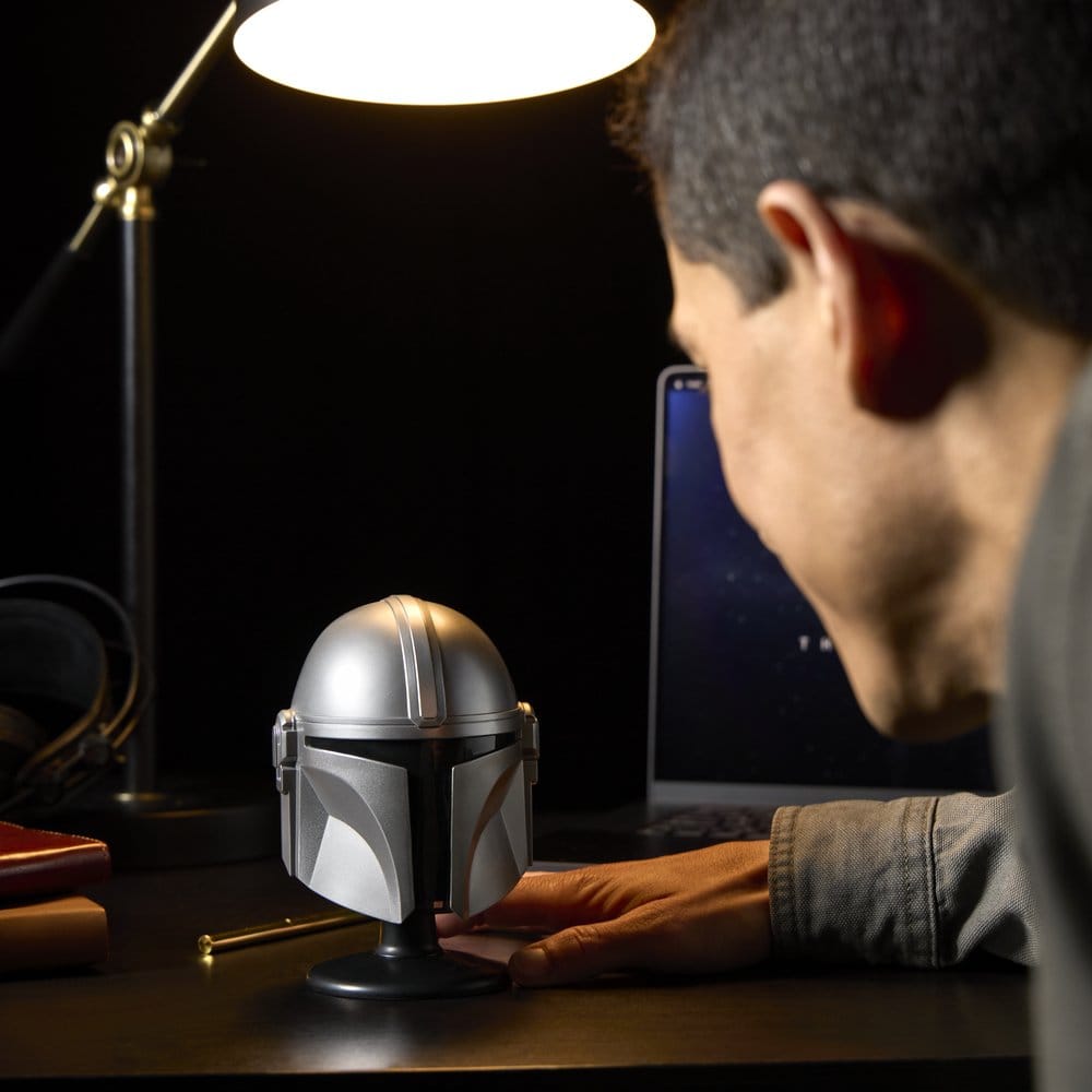 Star Wars: The Mandalorian & Grogu Black Series mini casque The Mandalorian