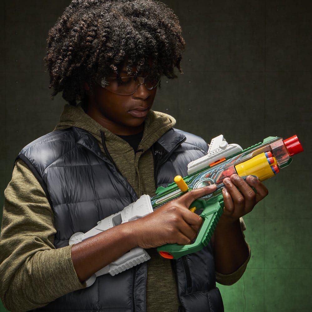 Avengers: Doomsday NERF blaster à fléchettes Doctor Doom