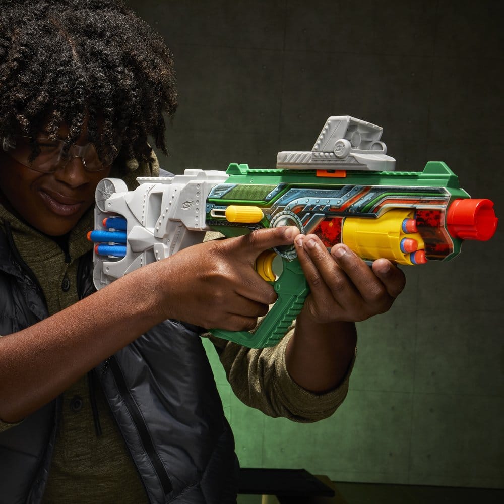 Avengers: Doomsday NERF blaster à fléchettes Doctor Doom