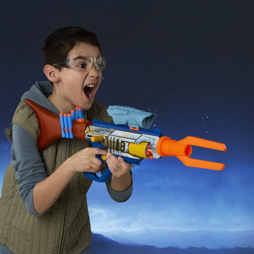 Star Wars: The Mandalorian and Grogu NERF blaster à fléchettes The Mandalorian
