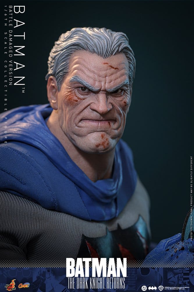 Batman: The Dark Knight Returns figurine Comic Masterpiece 1/6 Batman (Battle Damaged Version) 32 cm