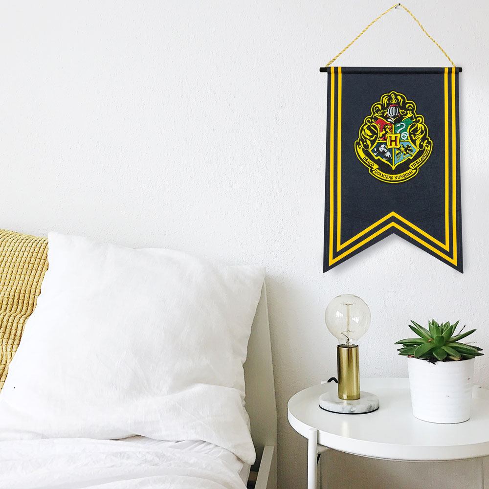 Harry Potter bannière Hogwarts 30 x 44 cm