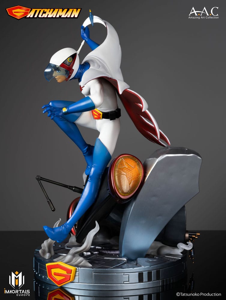 Gatchaman statuette Amazing Art Collection Ken the Eagle, The Leader of the Science Ninja Team 34 cm