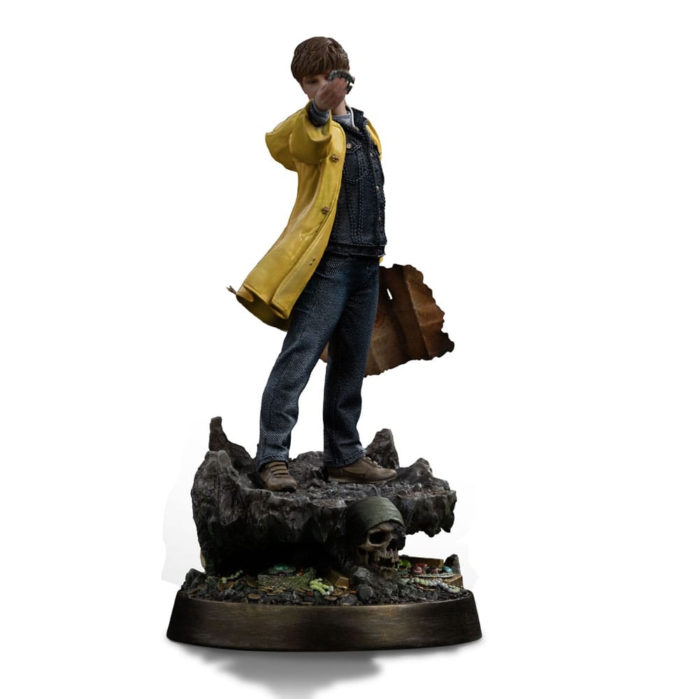 Les Goonies statuette 1/10 Art Scale Mikey Walsh (40th anniversary) 21 cm