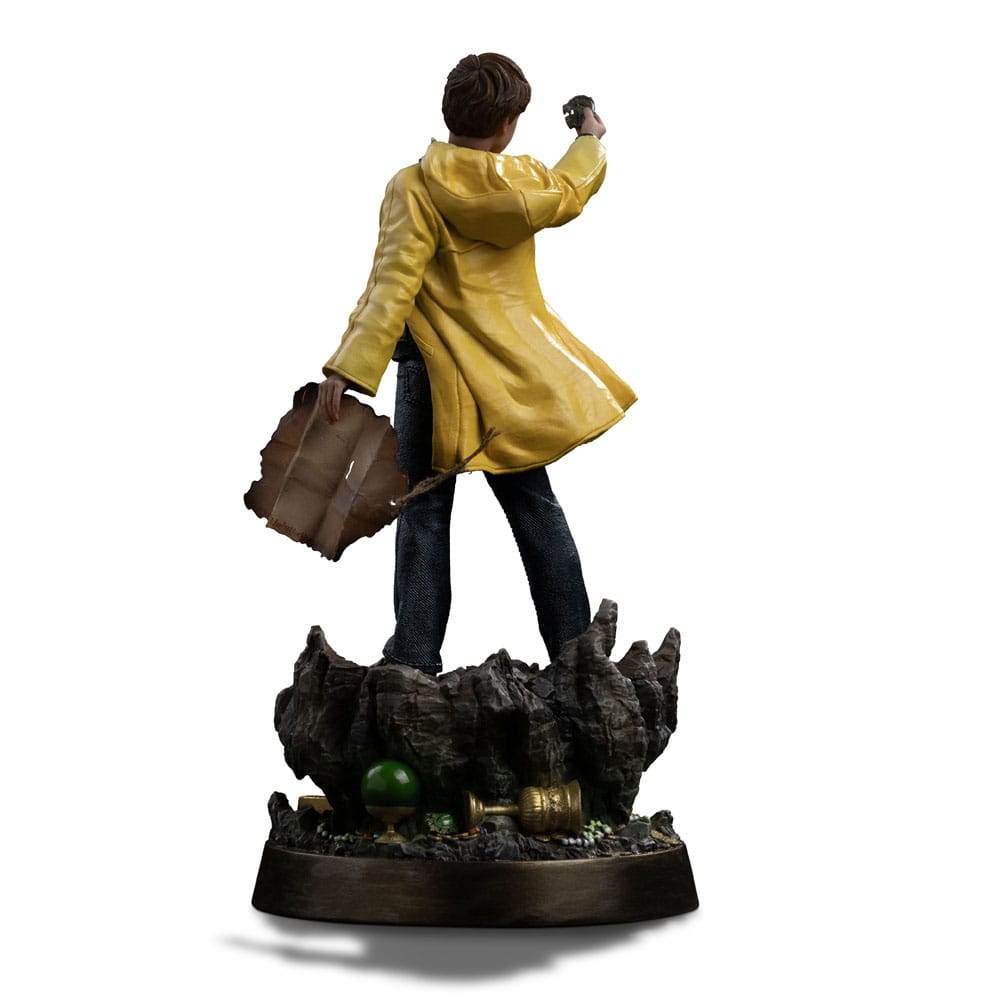 Les Goonies statuette 1/10 Art Scale Mikey Walsh (40th anniversary) 21 cm