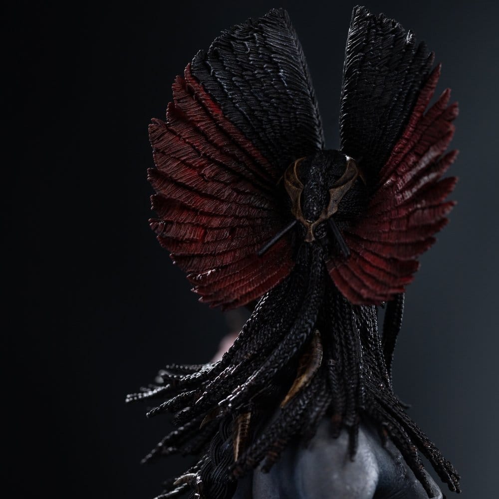 Avatar 3: Fire and Ash Statuette Art Scale 1/10 Varang 38 cm