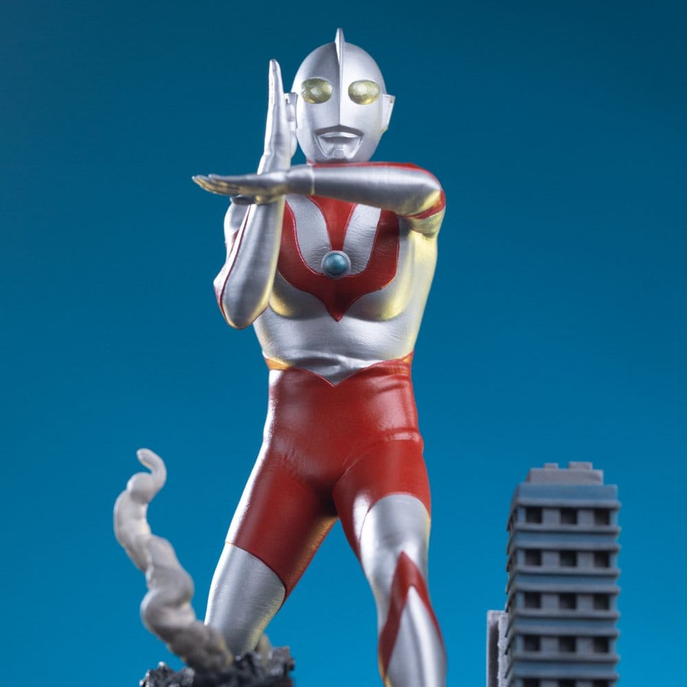 Ultraman statuette 1/10 Art Scale Ultraman 18 cm