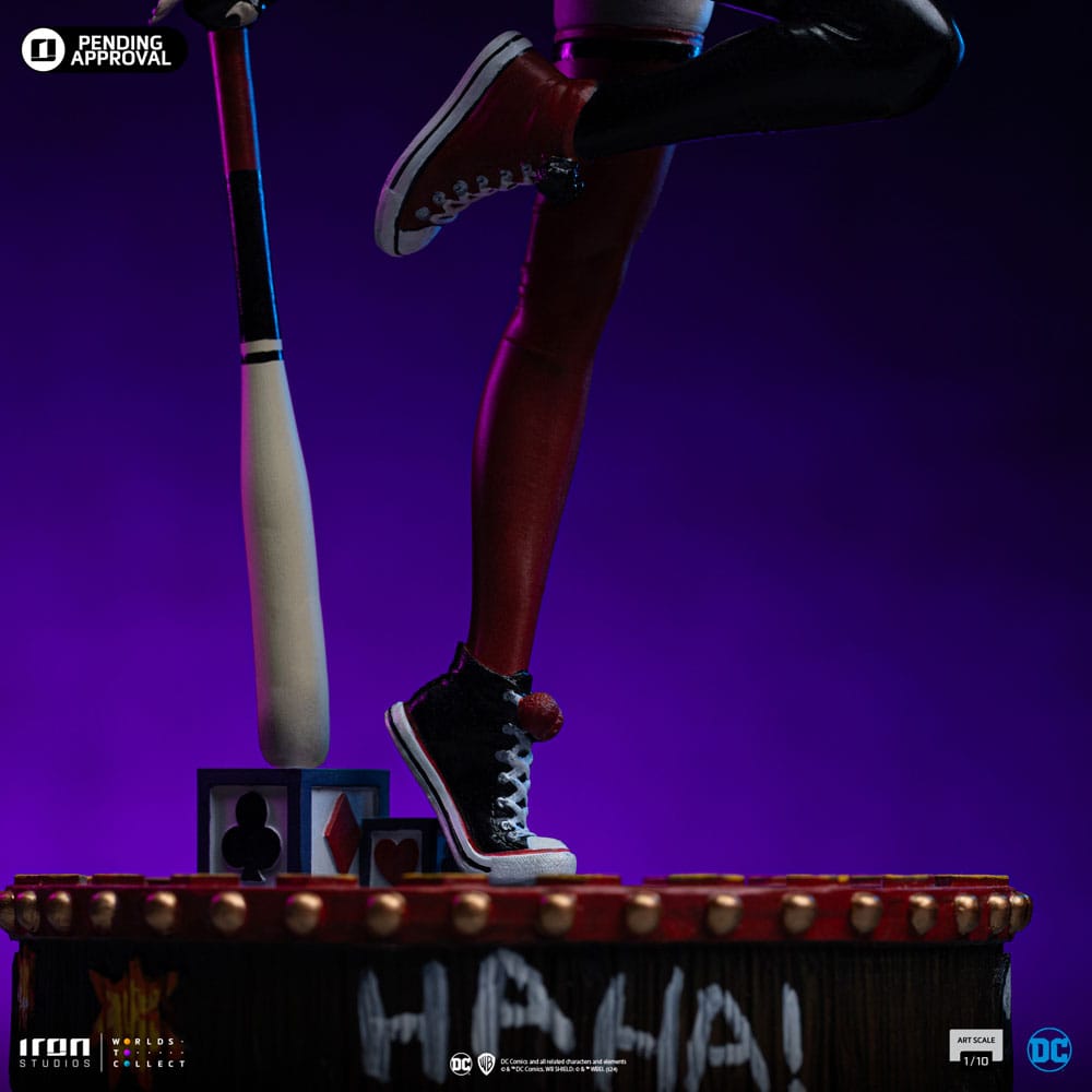 Iron Studios - Arts Scale 1/10 - DC Comics - Gotham City Sirens - Harley Quinn Statue 22cm