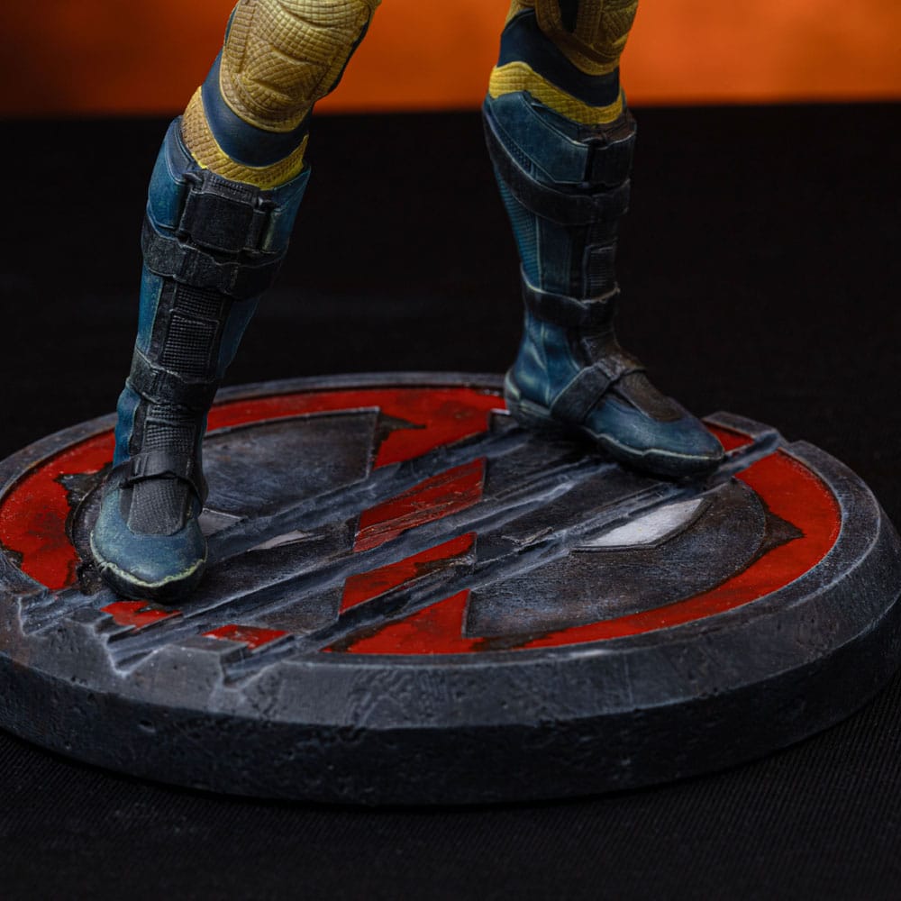 Iron Studios - Arts Scale 1/10 - Marvel - Deadpool 3 - Wolverine Statue 22cm