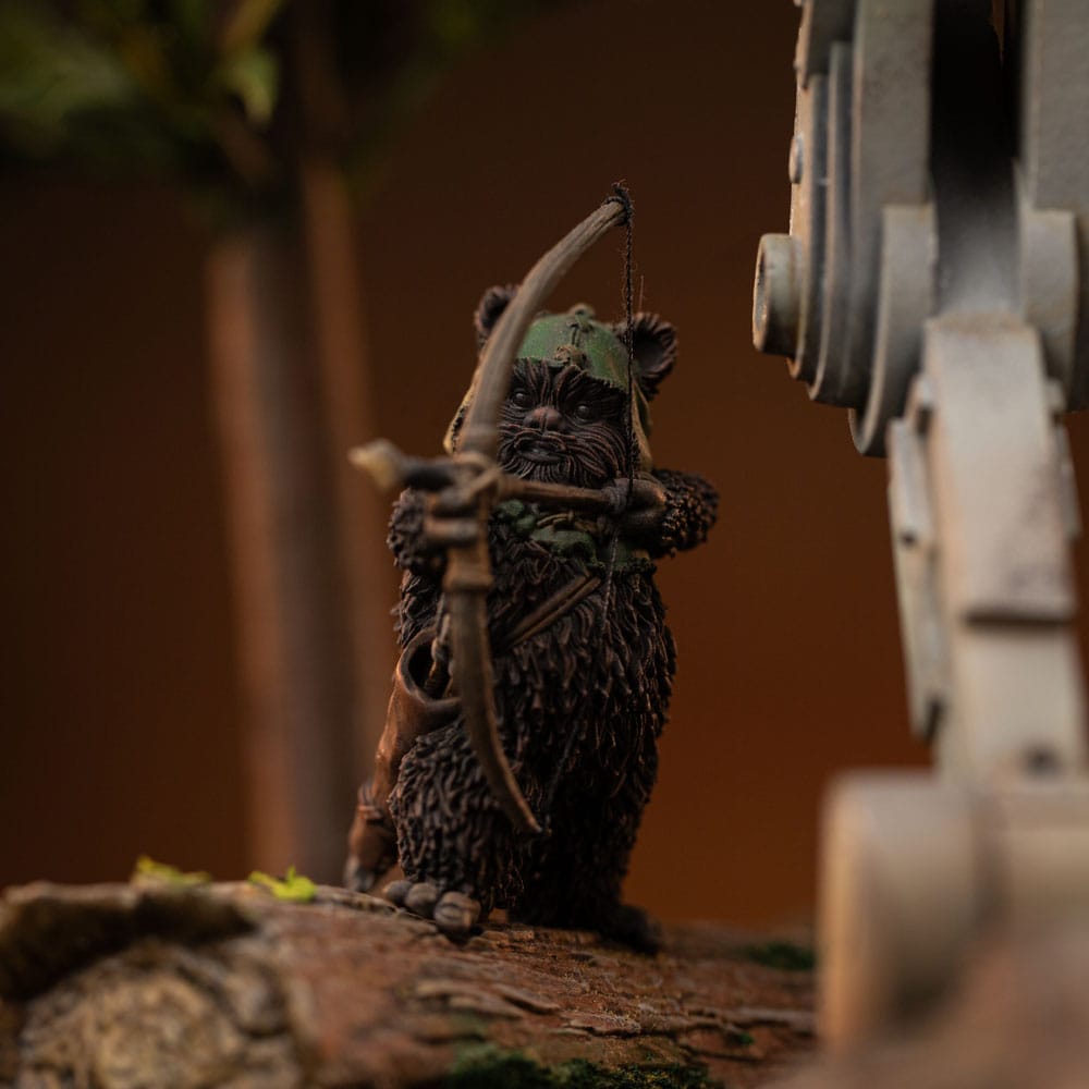 Star Wars statuette 1/20 Demi Art Scale AT-ST and Chewbacca 53 cm