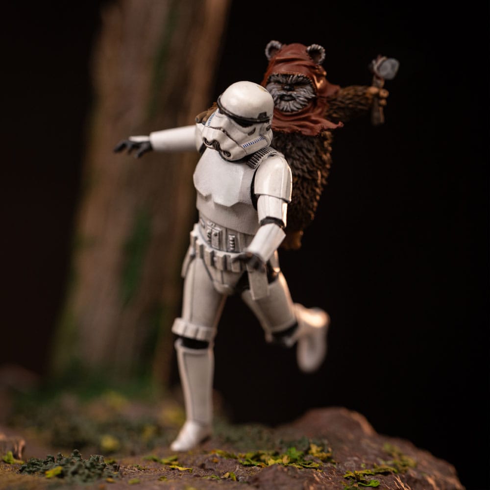 Star Wars statuette 1/20 Demi Art Scale AT-ST and Chewbacca 53 cm