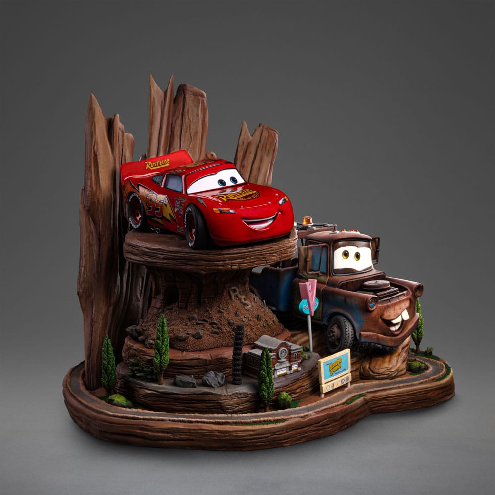 Cars statuette 1/10 Deluxe Art Scale Lightning Mcqueen & Tow Mater 31 cm