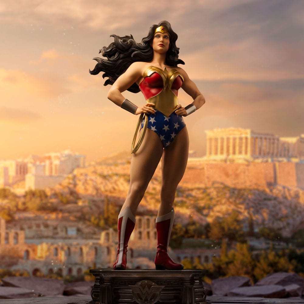 DC Comics statuette Legacy Replica 1/4 Wonder Woman 56 cm