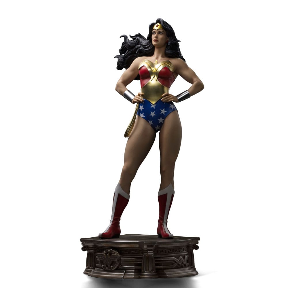 DC Comics statuette Legacy Replica 1/4 Wonder Woman 56 cm