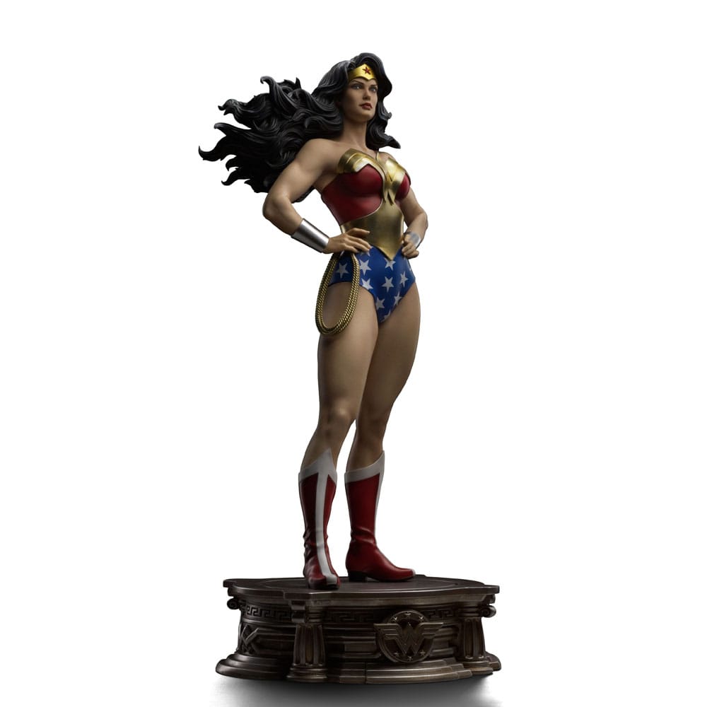 DC Comics statuette Legacy Replica 1/4 Wonder Woman 56 cm