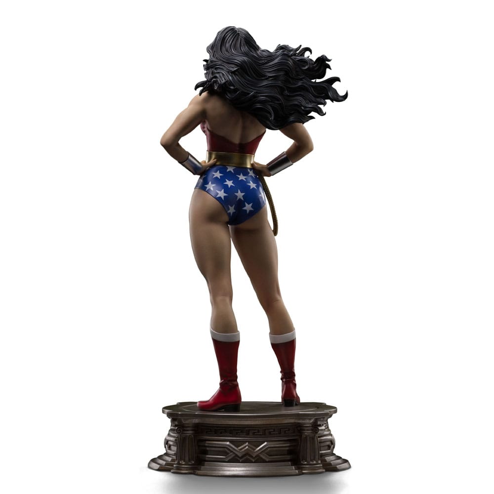 DC Comics statuette Legacy Replica 1/4 Wonder Woman 56 cm