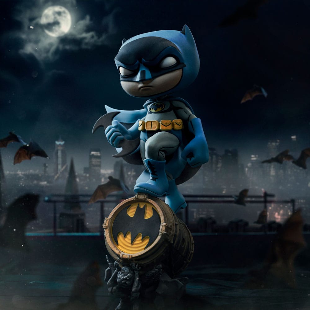 Batman figurine Mini Co. PVC Batman on Bat-Signal (Blue Variant) 15 cm