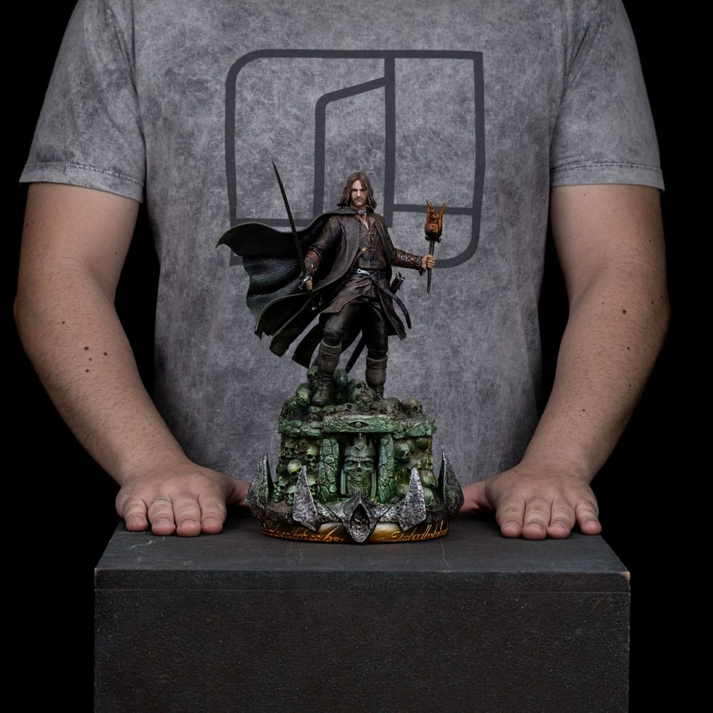 Le Seigneur des Anneaux statuette 1/10 Art Scale Aragorn Unleashed 31 cm