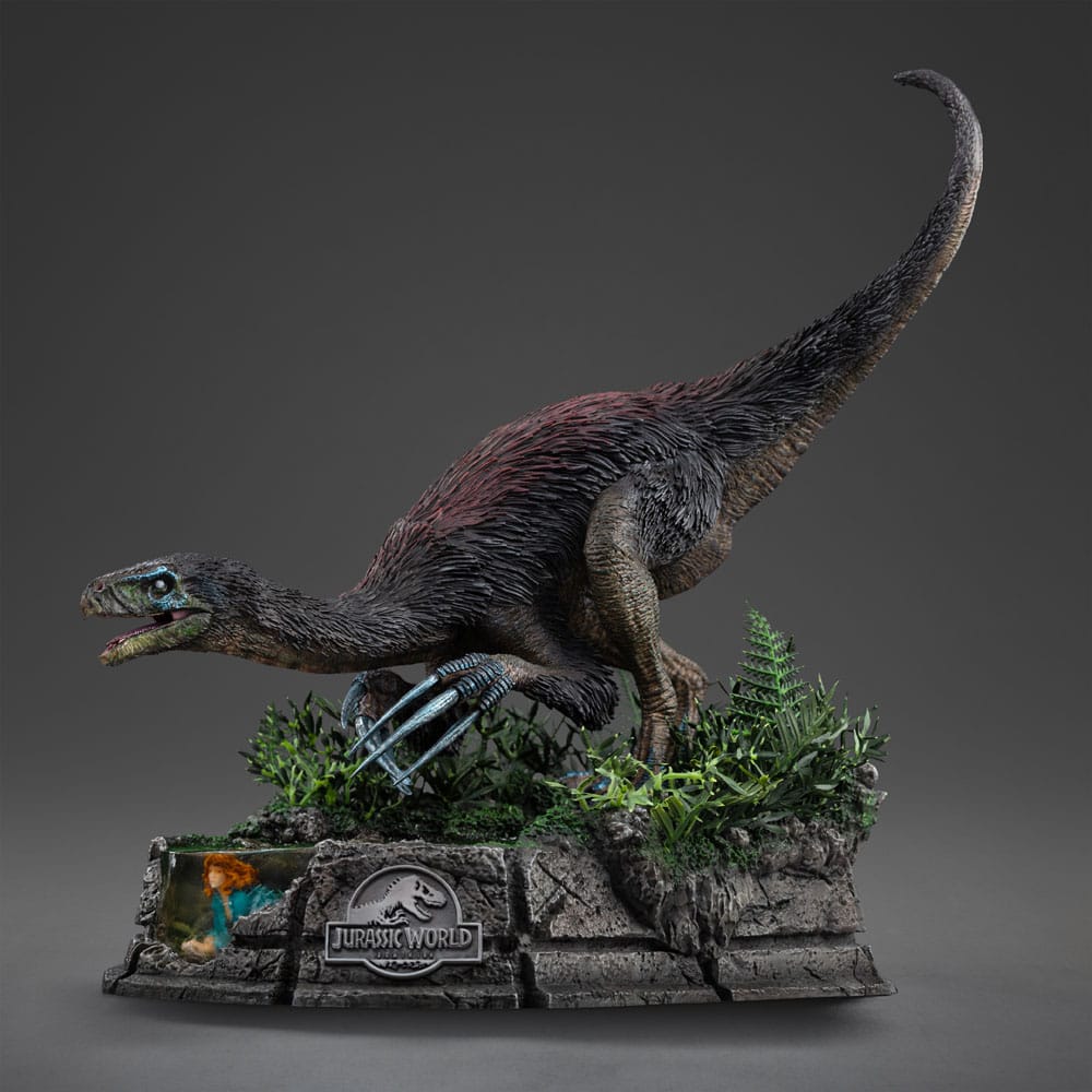 Jurassic World: Dominion statuette 1/20 Demi Art Scale Therizinosaurus 29 cm