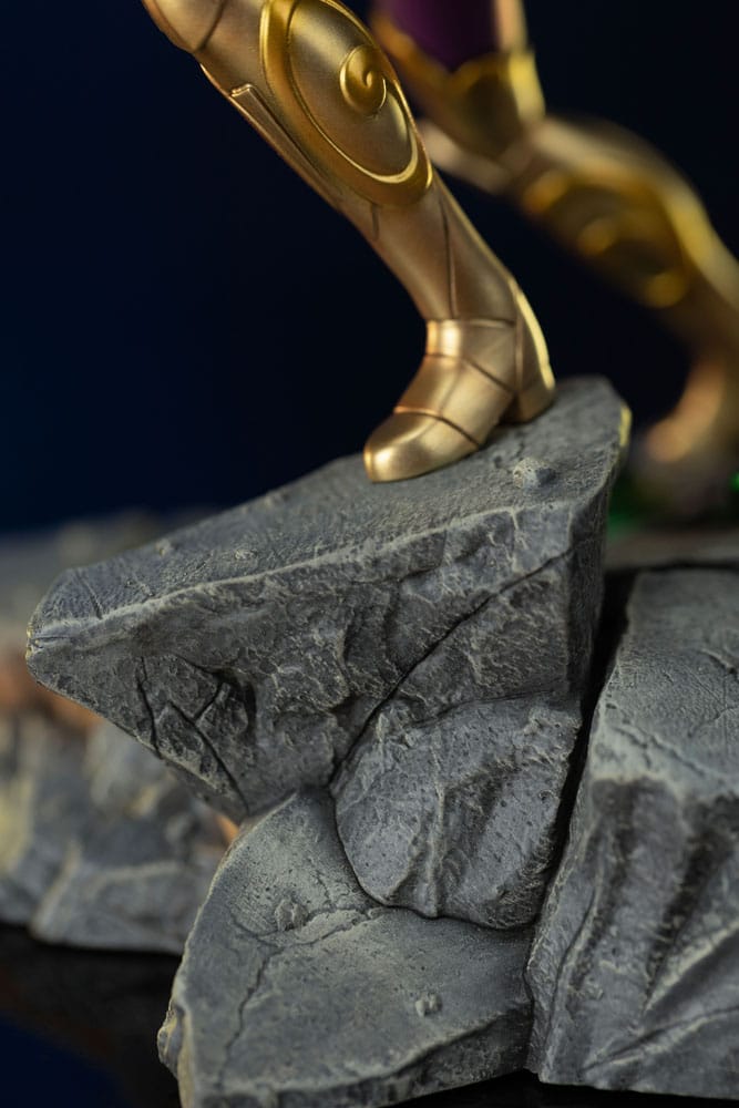 Iron Studios - Art Scale 1/10 - Saint Seiya - Capricorn Shura Statue 25cm