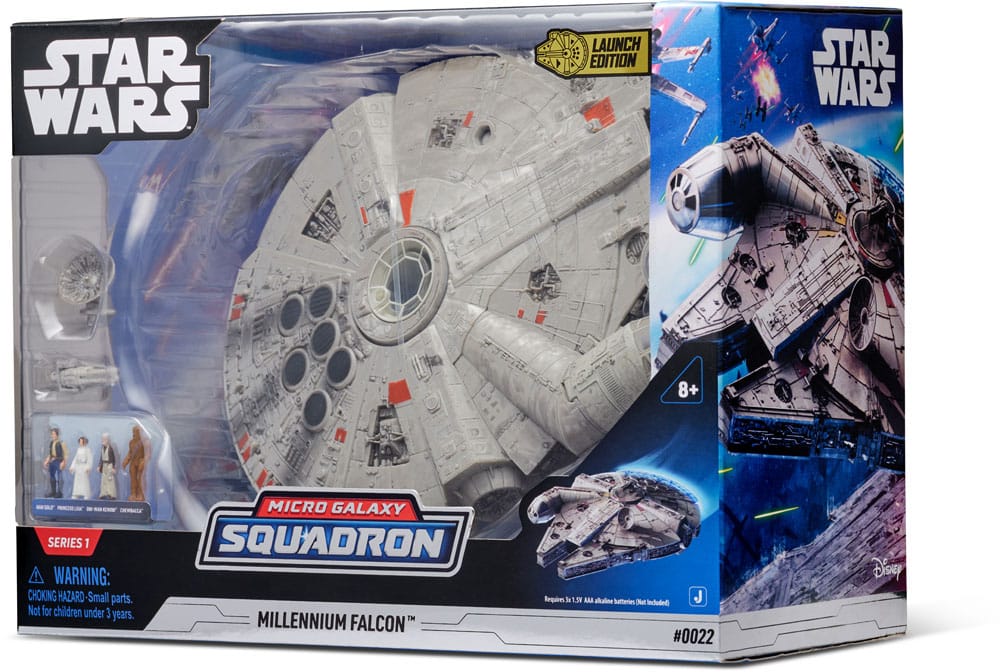 Star Wars feature véhicule avec figurines Millennium Falcon 23 cm
