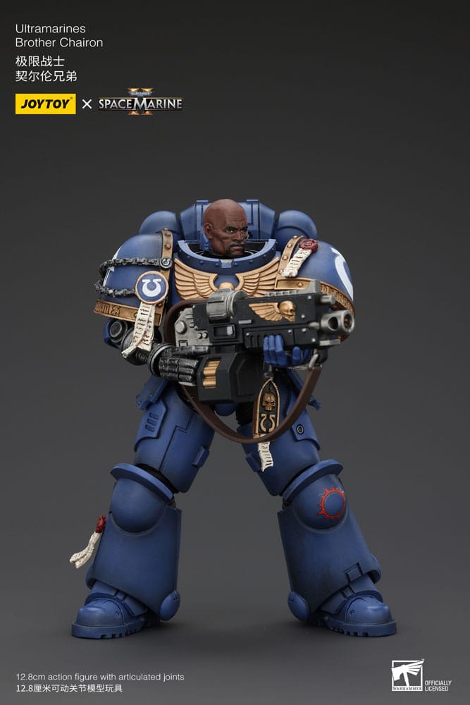 Warhammer 40k figurine 1/18 Uitramarines Brother Chairon 13 cm