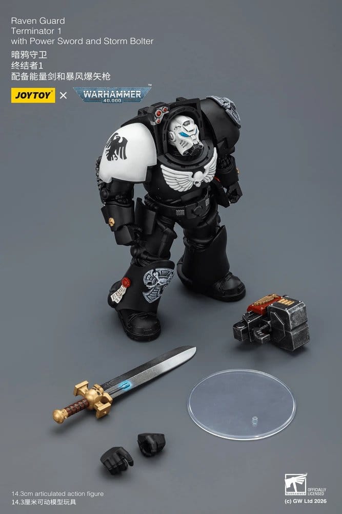 Warhammer 40,000 figurine Raven Guard Terminator 1 with Power Sword and Storm Bolter 14 cm