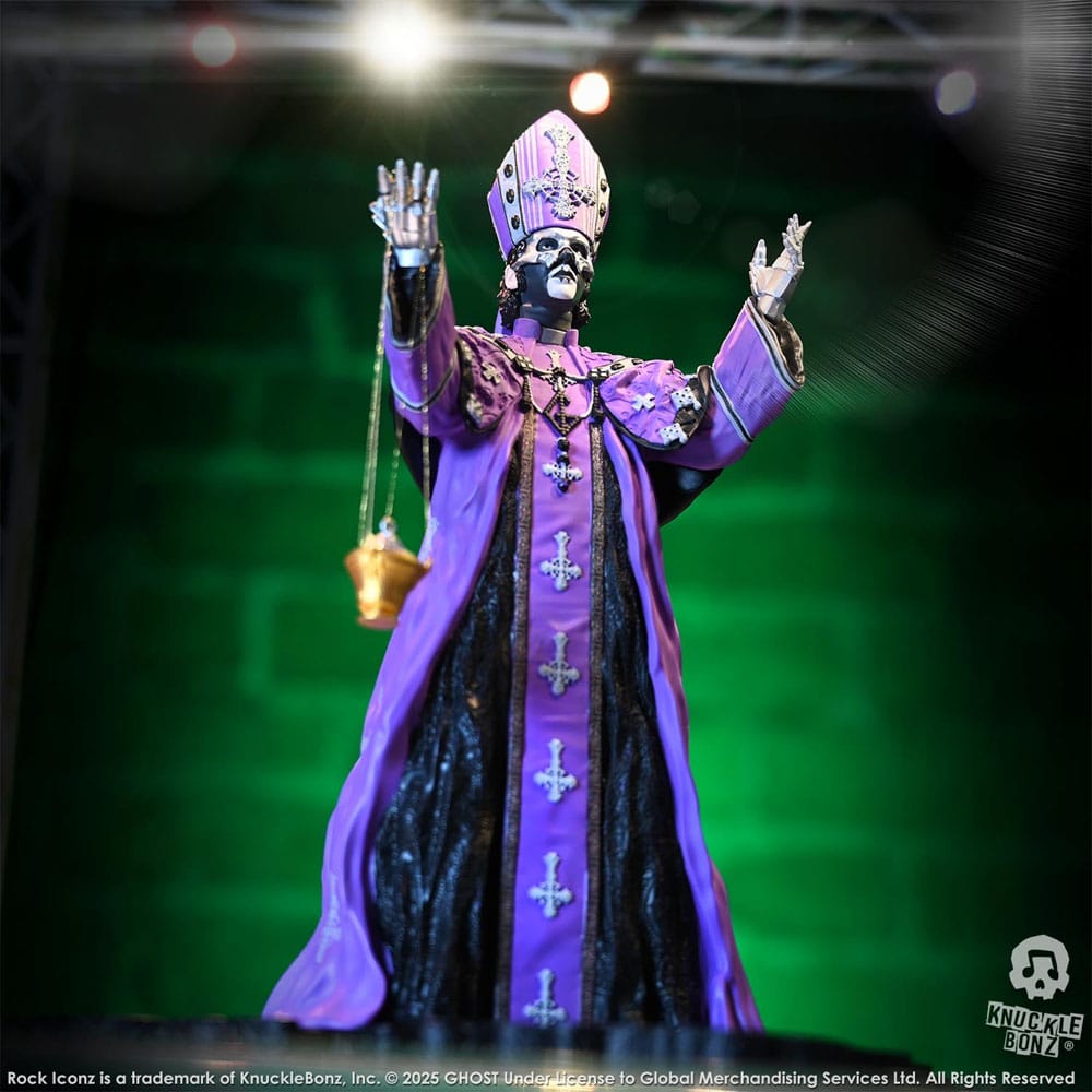 Ghost statuette Rock Iconz Papa V Perpetua Purple Robes 22 cm