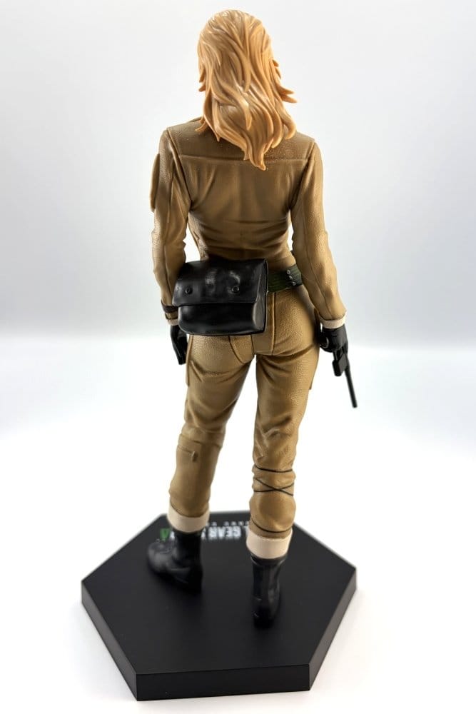 Metal Gear Solid Delta: Snake Eater figurine PVC Eva 20 cm