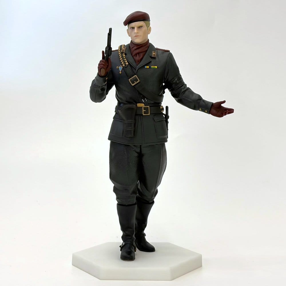 Metal Gear Solid Delta: Snake Eater figurine PVC Ocelot 20 cm