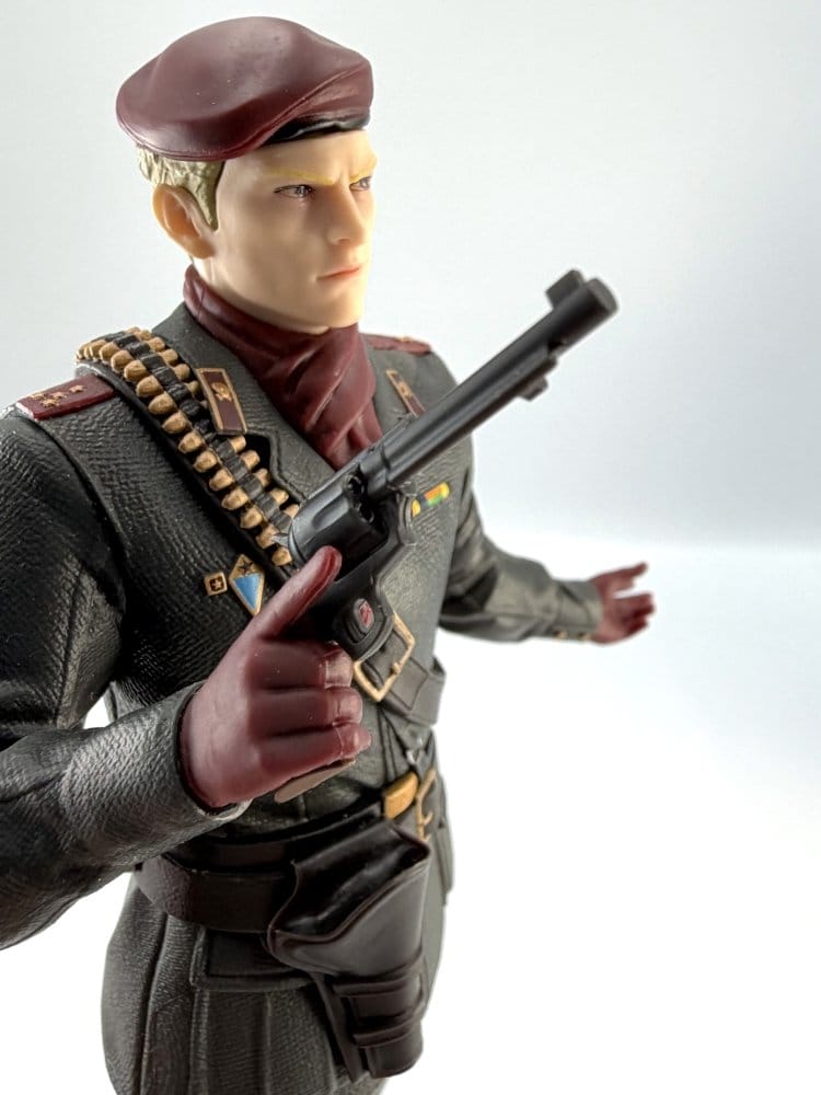 Metal Gear Solid Delta: Snake Eater figurine PVC Ocelot 20 cm