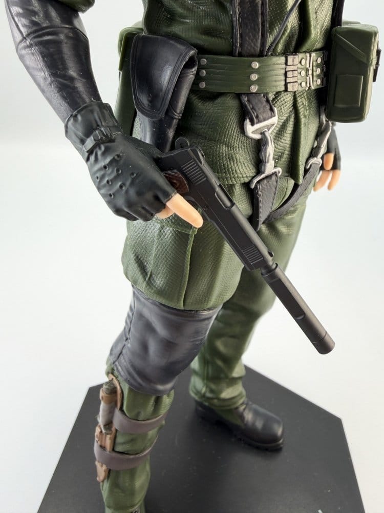 Metal Gear Solid Delta: Snake Eater figurine PVC Naked Snake 20 cm