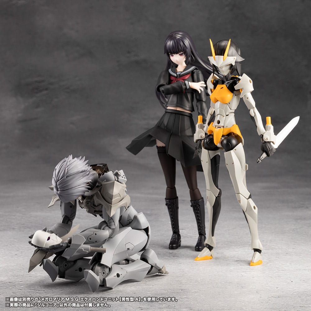 Megalomaria Unlimited Universe figurine Plastic Model Kit Zirconia 18 cm