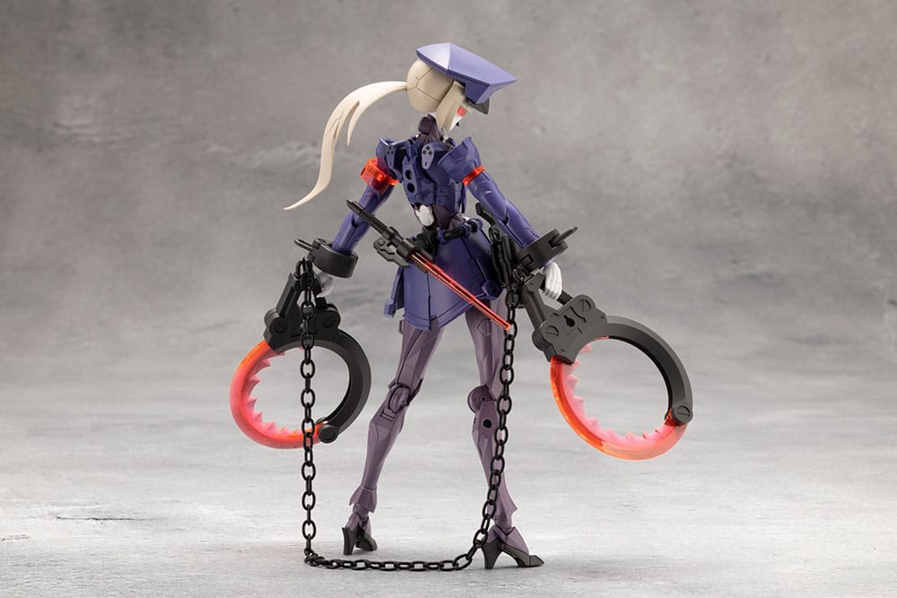 Megalomaria Unlimited Universe figurine Plastic Model Kit Valiant 16 cm