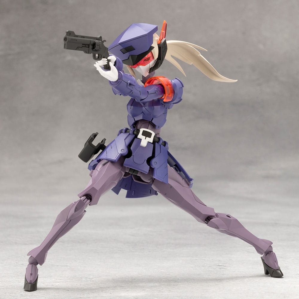 Megalomaria Unlimited Universe figurine Plastic Model Kit Valiant 16 cm