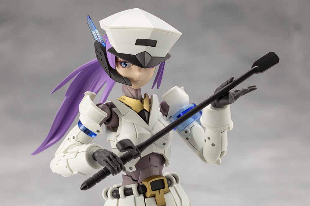 Megalomaria Unlimited Universe figurine Plastic Model Kit Vanguard Leader 16 cm