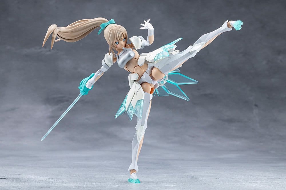 Megalomaria Unlimited Universe Plastic Model Kit Emulator #3 16 cm