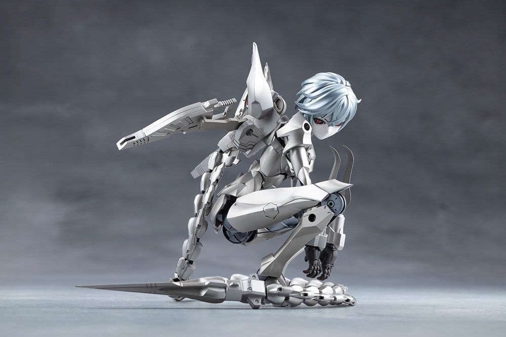 Megalomaria Unlimited Universe Plastic Model Kit Wreckage Hunter 25 cm