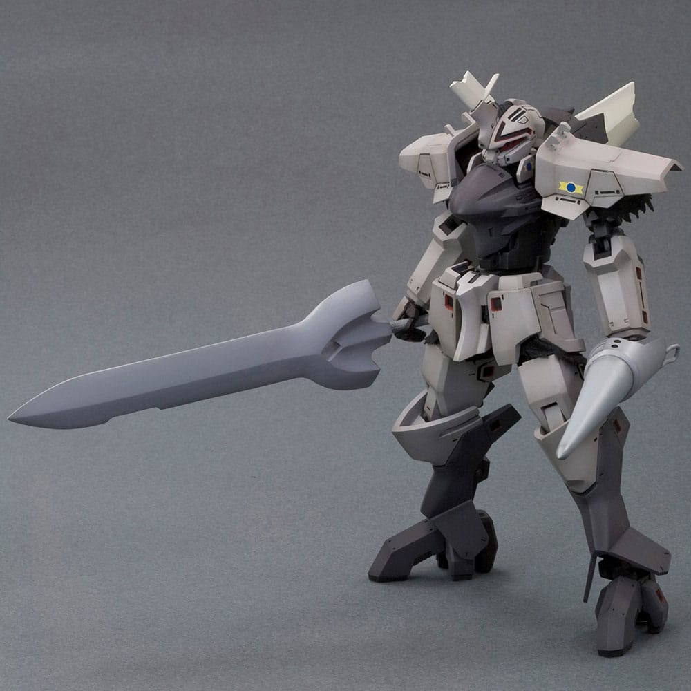 Broken Blade figurine Plastic Model Kit 1/60 Delphine Renewal Ver. 17 cm